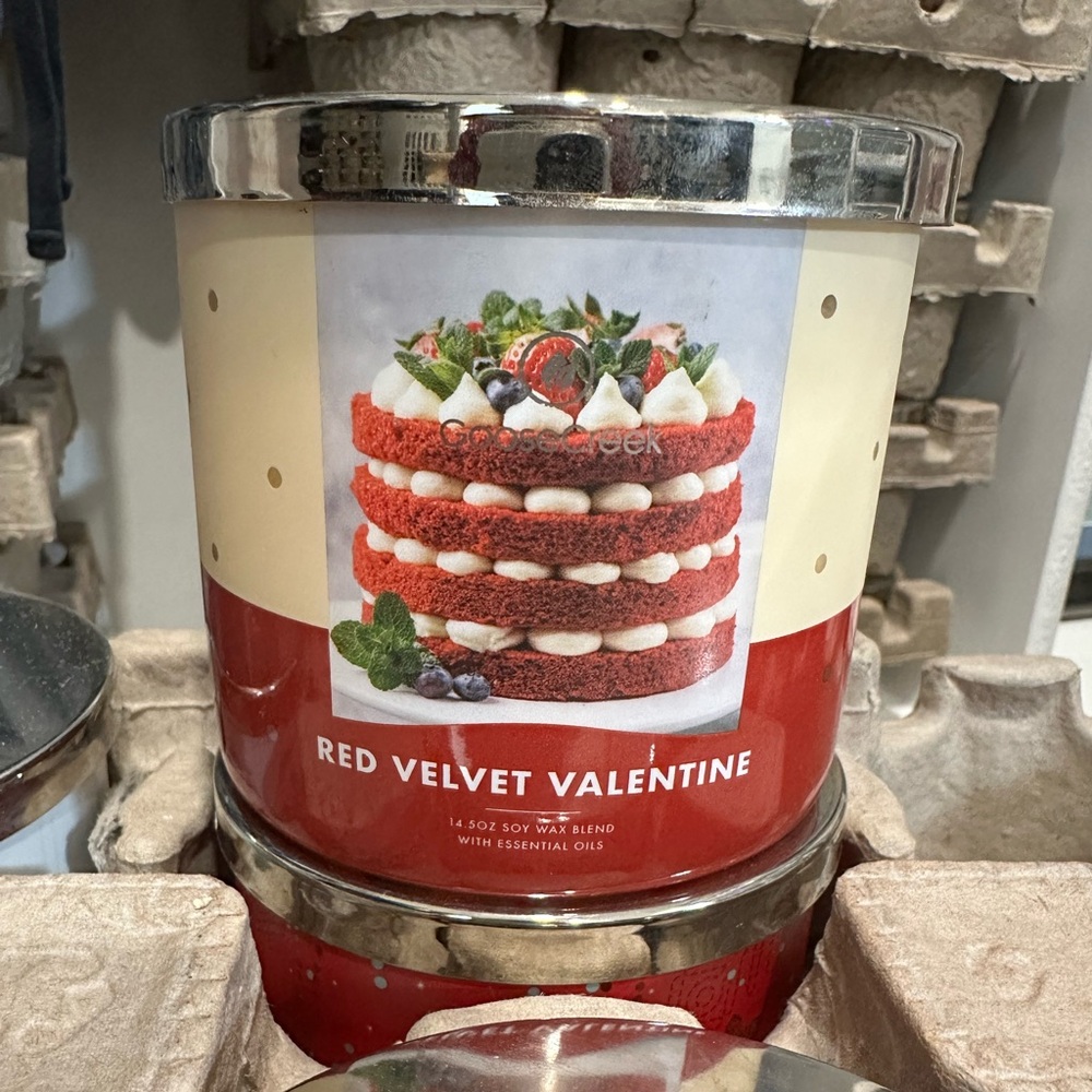 Goose Creek Red velvet Valentine
